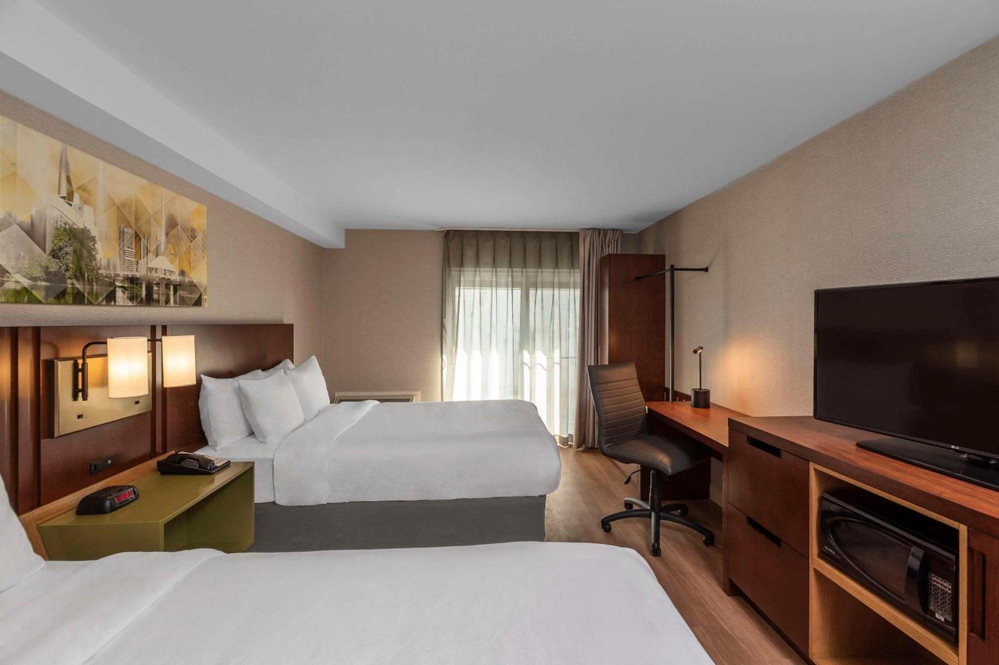 Comfort Inn Тандер-Бей Экстерьер фото