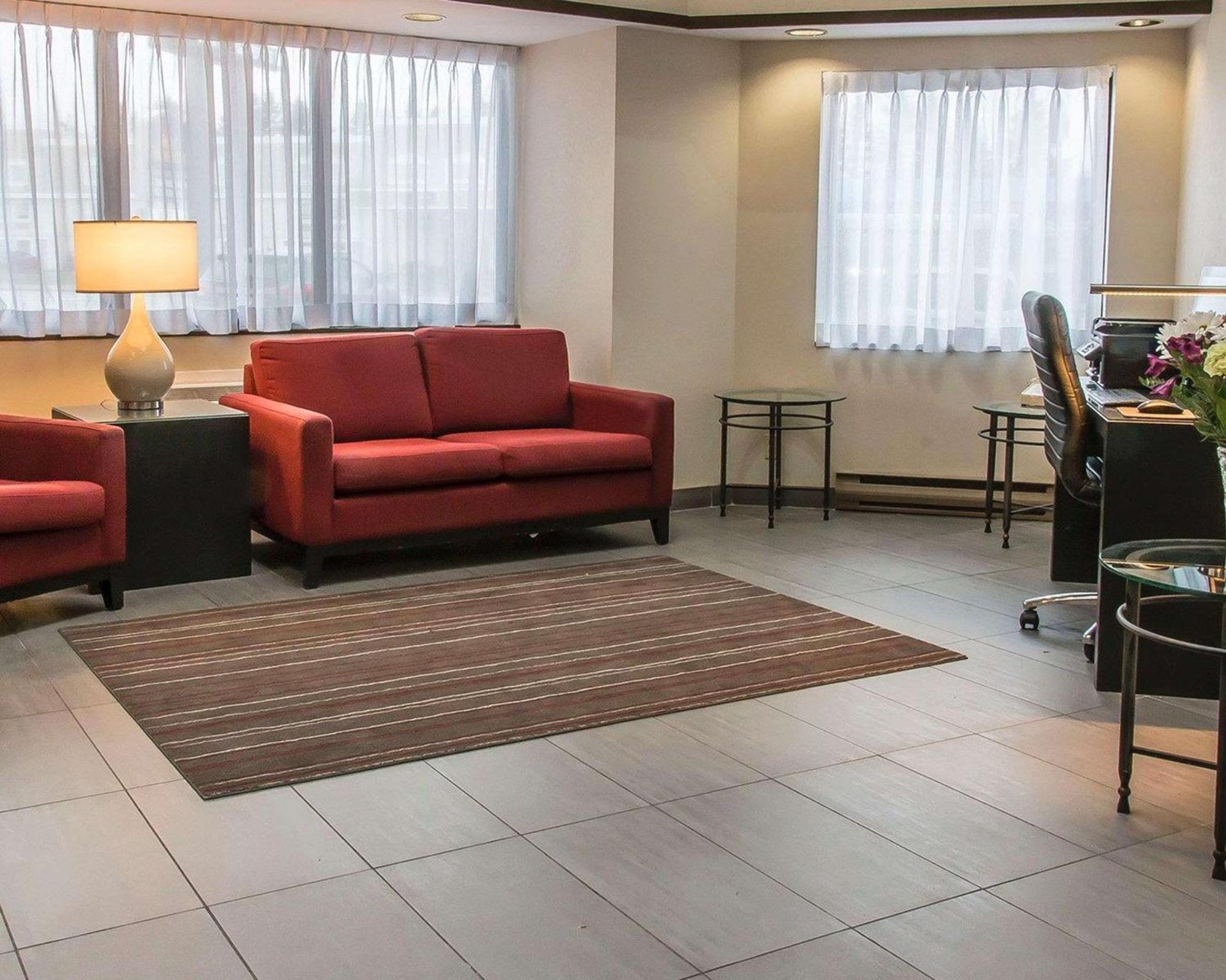 Comfort Inn Тандер-Бей Экстерьер фото