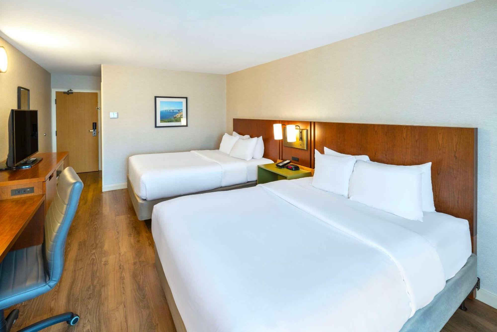 Comfort Inn Тандер-Бей Экстерьер фото
